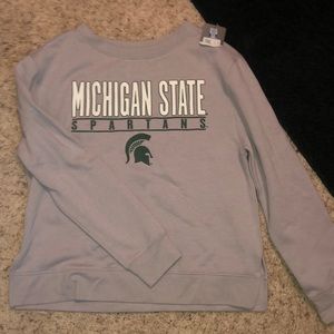 Women’s MSU sweater NWT